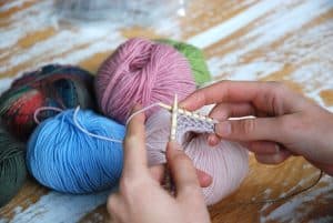 Glatt rechts stricken ohne Einrollen